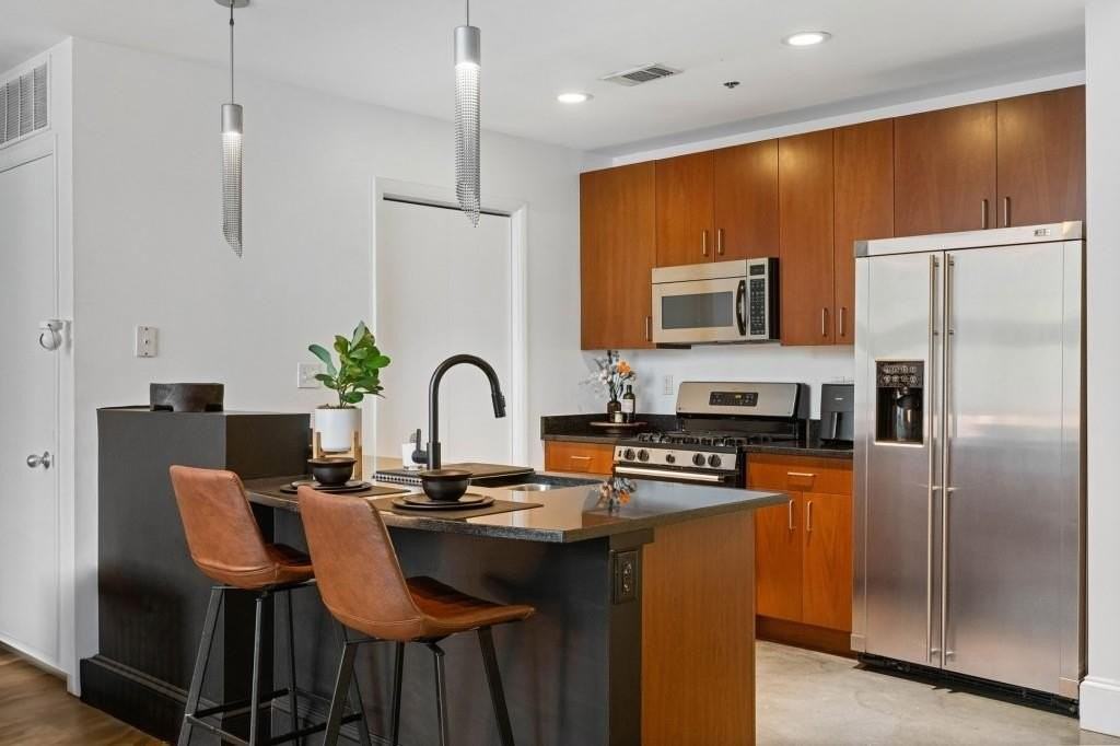 845 Spring St Nw Unit 515 #515 - Photo 2 of 30