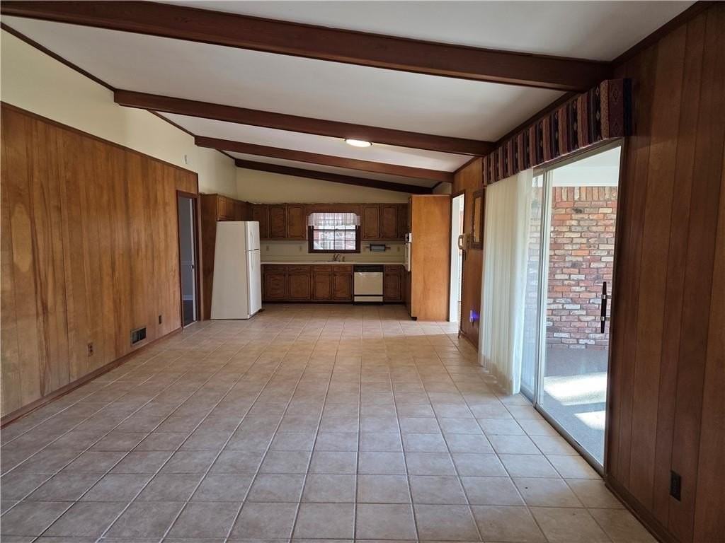 1193 Angelia Dr Sw - Photo 3 of 9