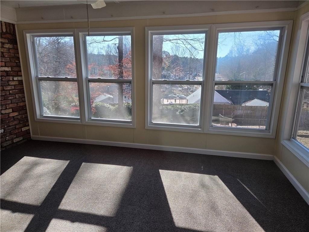 1193 Angelia Dr Sw - Photo 4 of 9