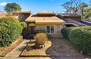 1512 Stoneleigh Way - Photo 1 of 1