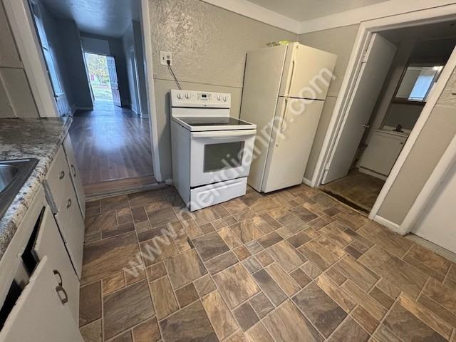 2250 Chestnut St #1 - Photo 6 of 10