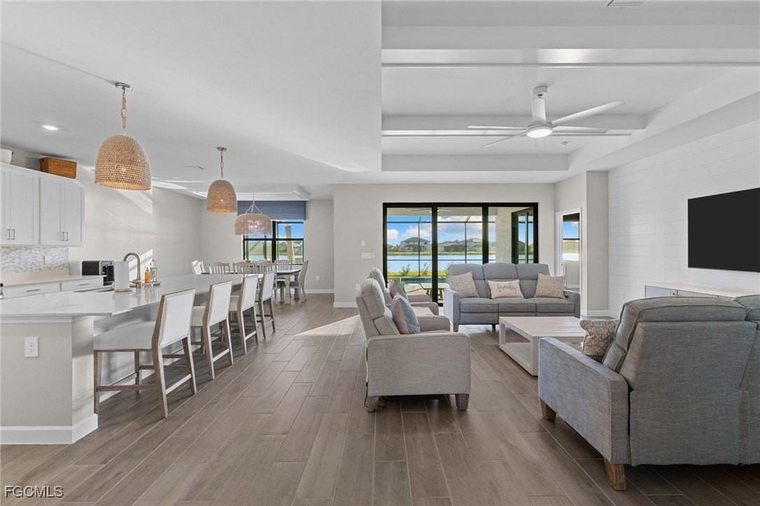 10575 Timber Creek Dr - Photo 4 of 50