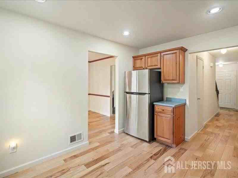 18 Pond View Dr - Photo 7 of 25