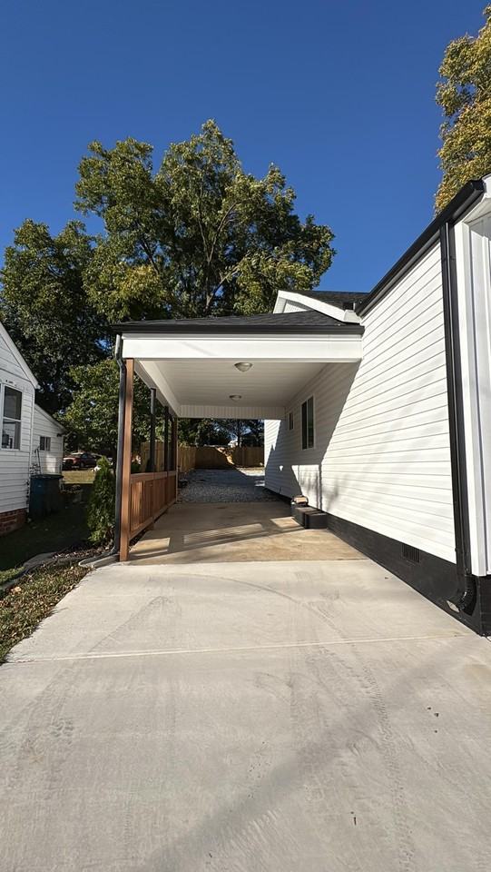 Grove St - Photo 3 of 23