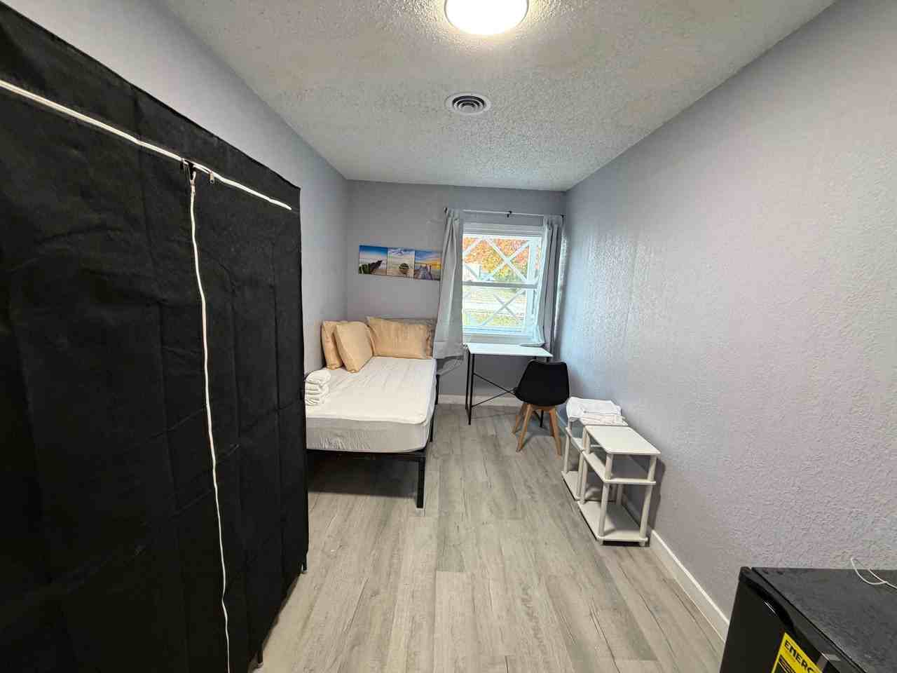 Ridgeway St - Photo 3 of 29