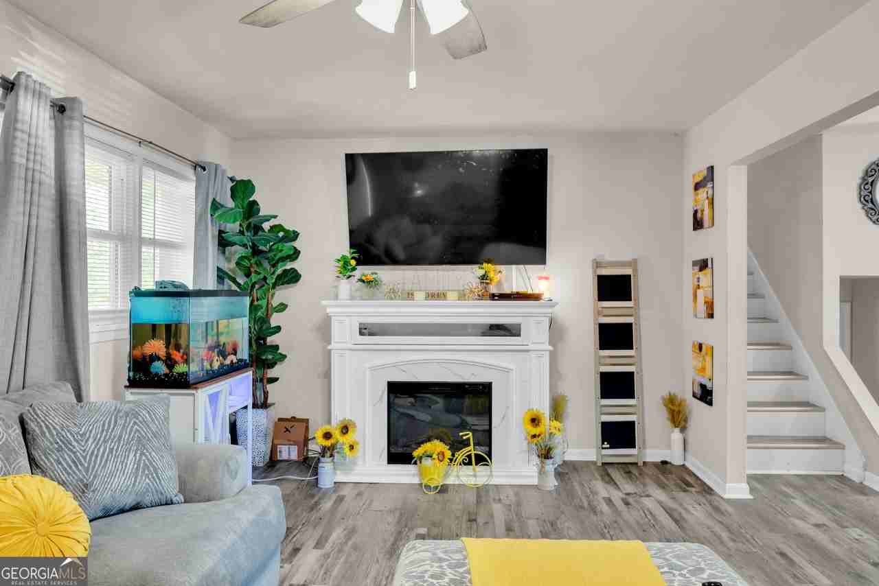 6575 Hidden Brook Trl - Photo 5 of 32