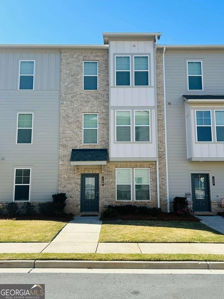 140 Reese St - Photo 3 of 41