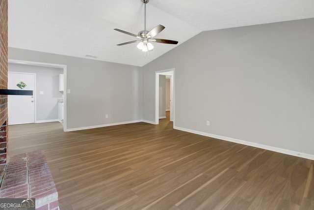 135 Belle Dr - Photo 6 of 29