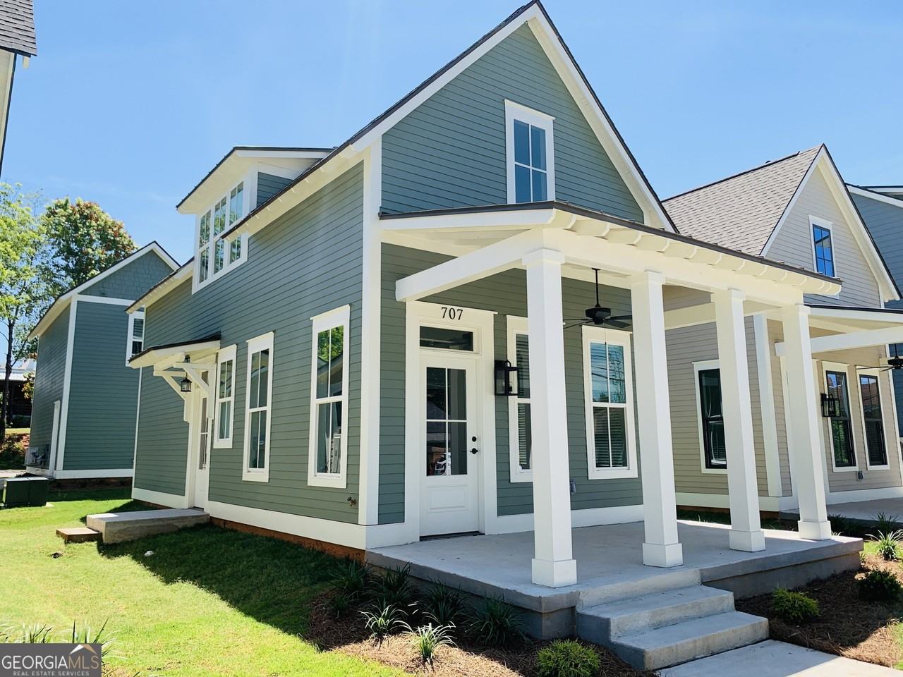 707 Jefferson St - Photo 2 of 23