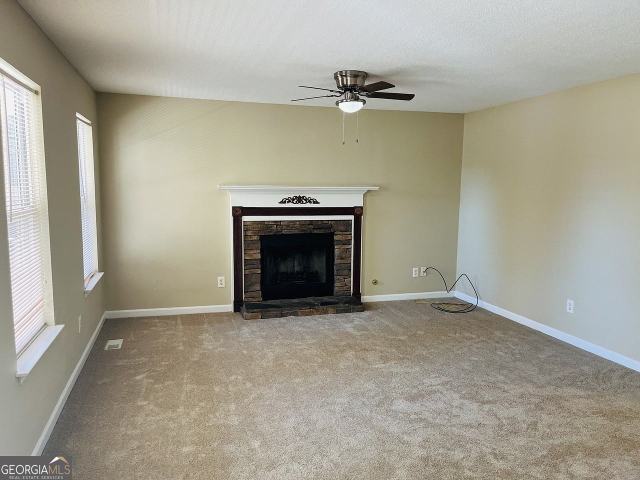 129 Lost Lake Dr - Photo 5 of 36