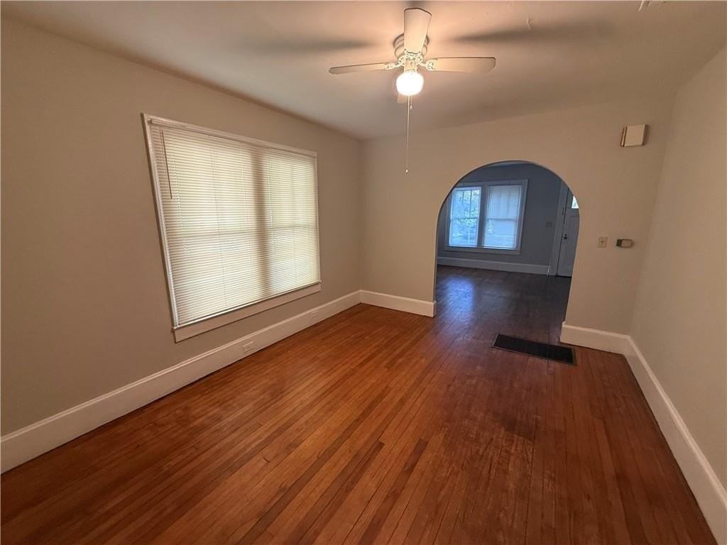 254 Tuttle Ave - Photo 5 of 13