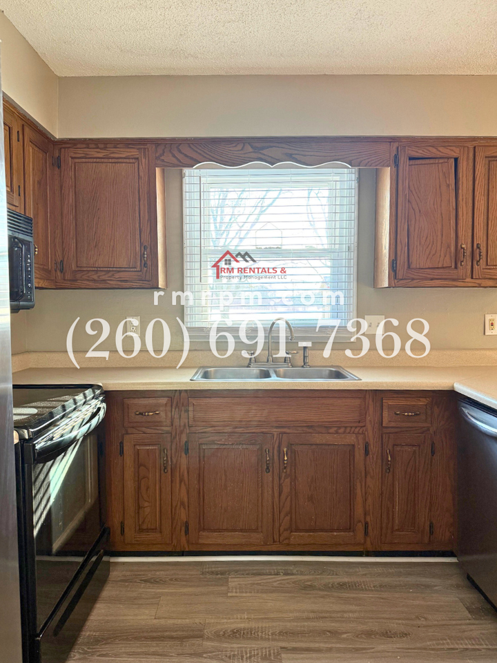 6315 W 465 N #1 - Photo 4 of 34