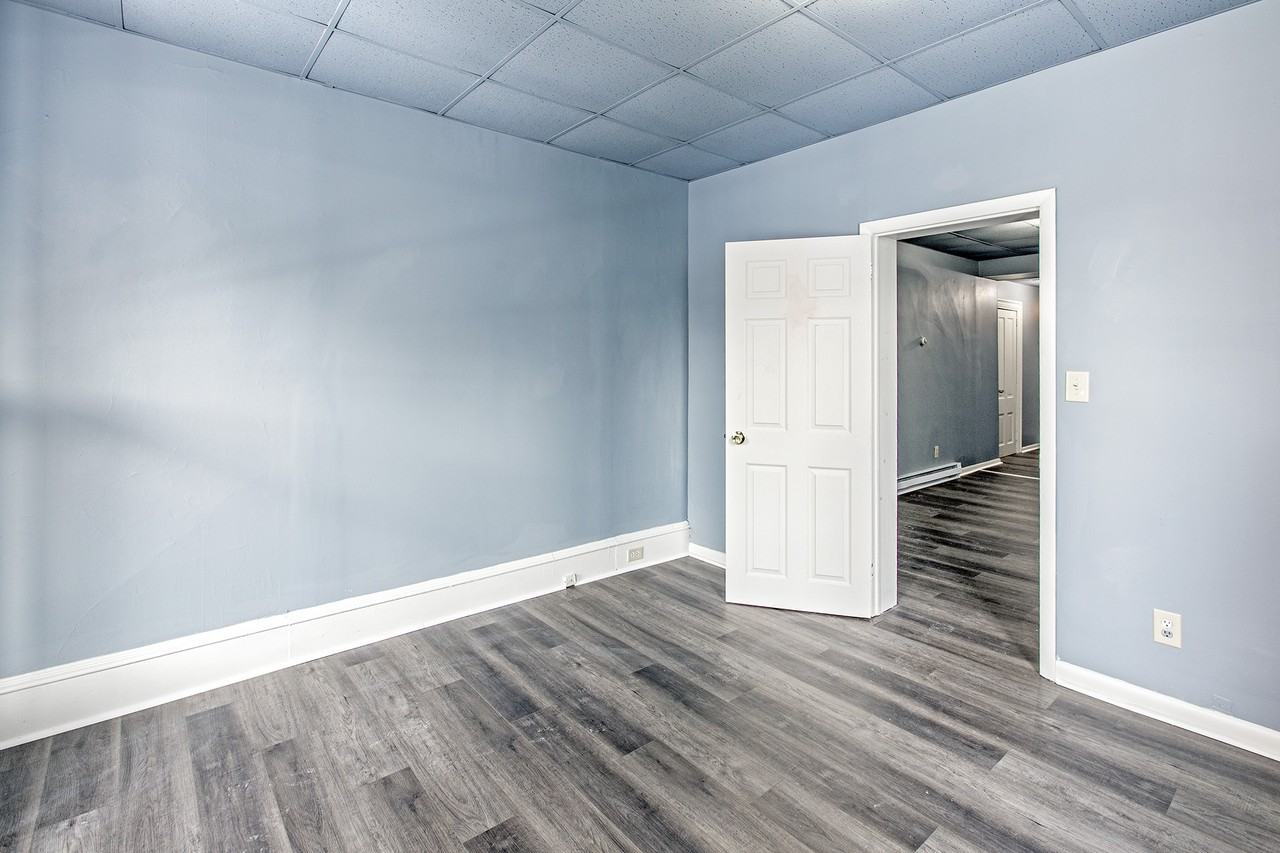 32 Walnut St #1 - Photo 5 of 12