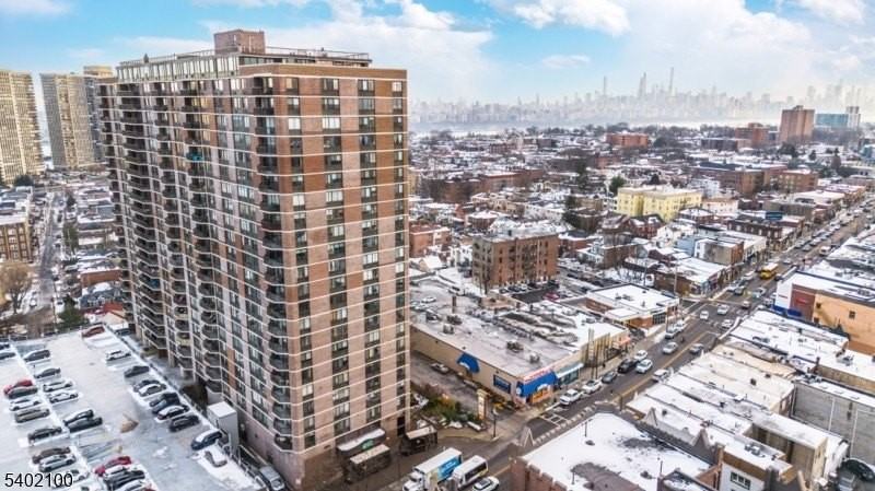 770 Anderson Ave-19R #19R - Photo 3 of 32