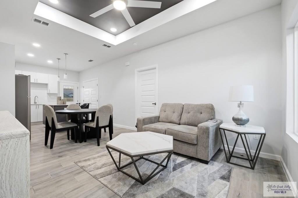 1604 1604 CLINTON ST #LOT2 - Photo 3 of 15