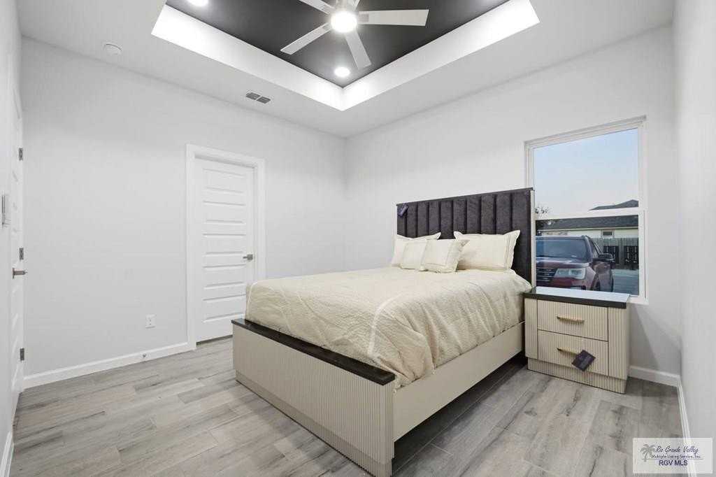 1604 1604 CLINTON ST #LOT2 - Photo 6 of 15