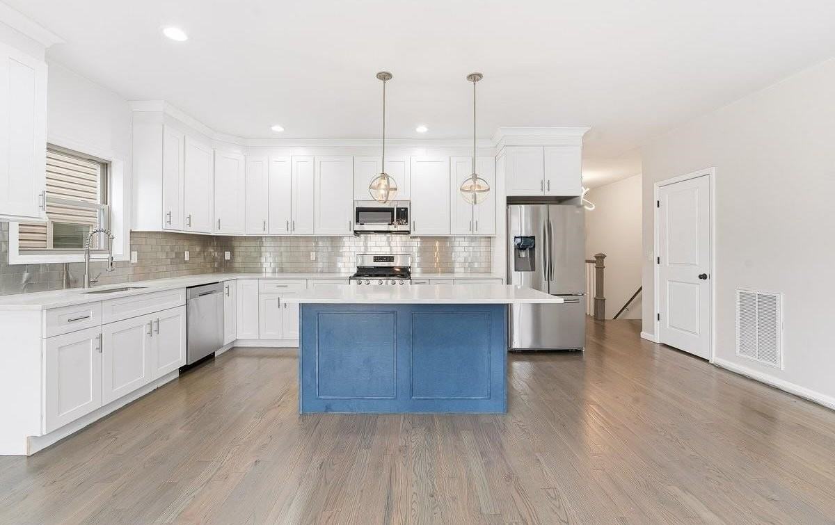 5103 Meadowview Ave #1