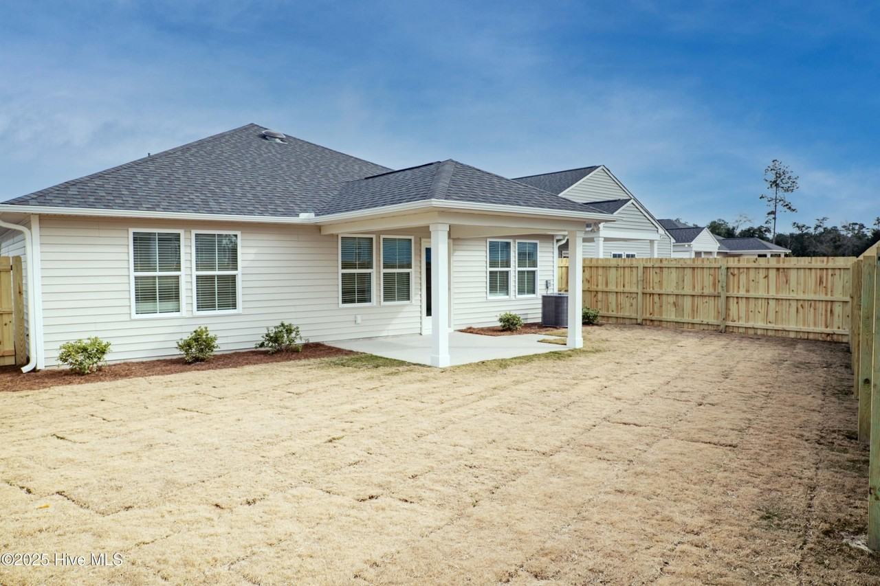 1213 Lulu Bay Dr Ne - Photo 7 of 28