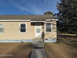 featured image of 218 Richlands Ave Unit 2 #2