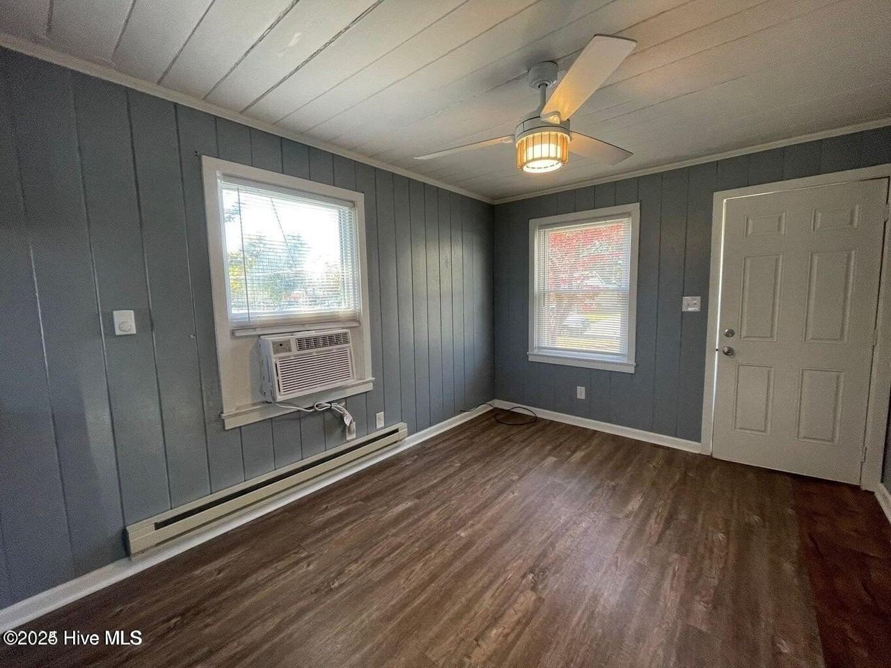 218 Richlands Ave Unit 2 #2 - Photo 2 of 6