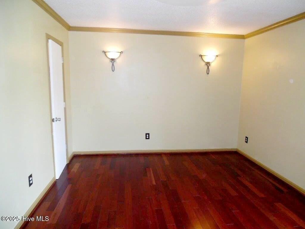 202 Sandy Dr - Photo 6 of 29