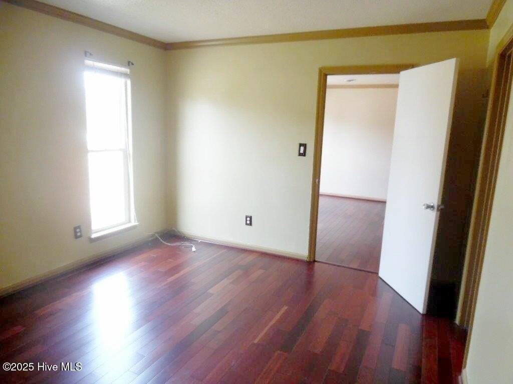 202 Sandy Dr - Photo 7 of 29