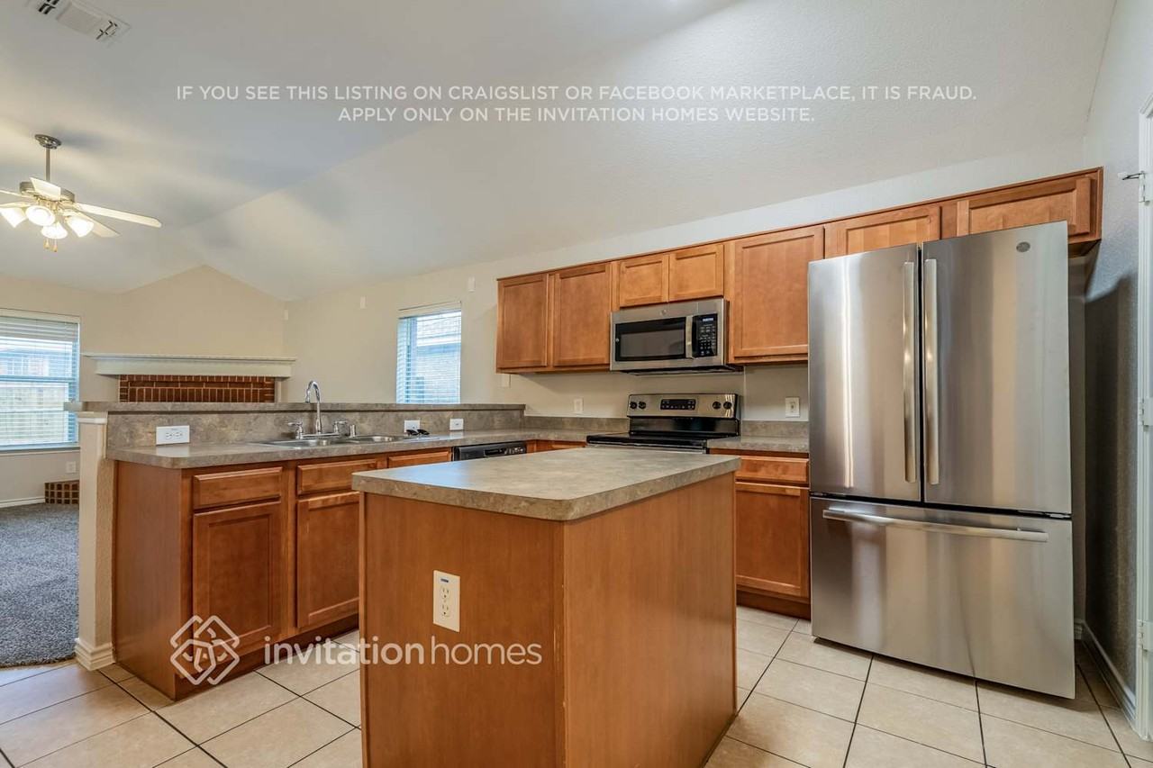 3849 Cedar Falls Dr - Photo 7 of 16