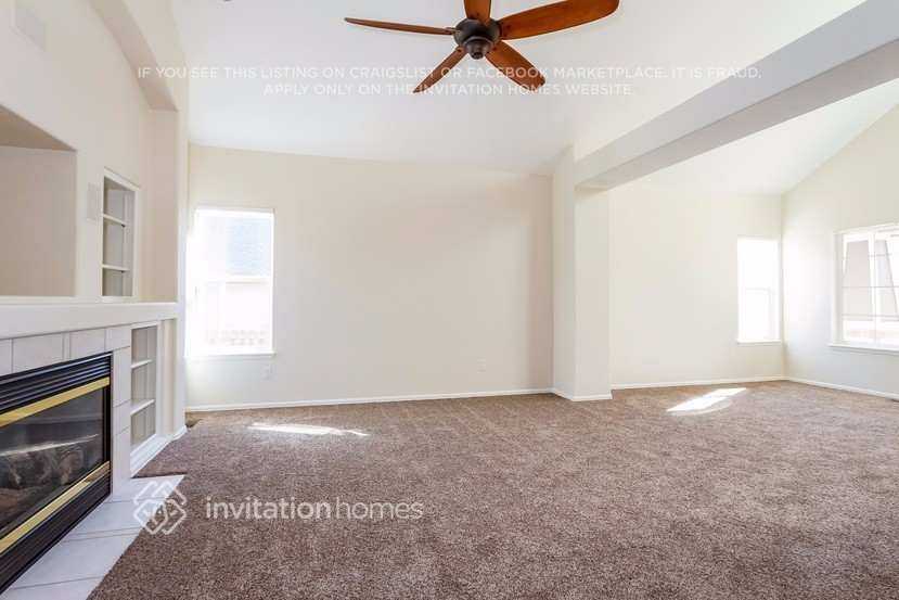 524 Fox Run Cir - Photo 5 of 26