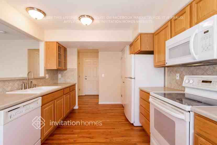 524 Fox Run Cir - Photo 7 of 26