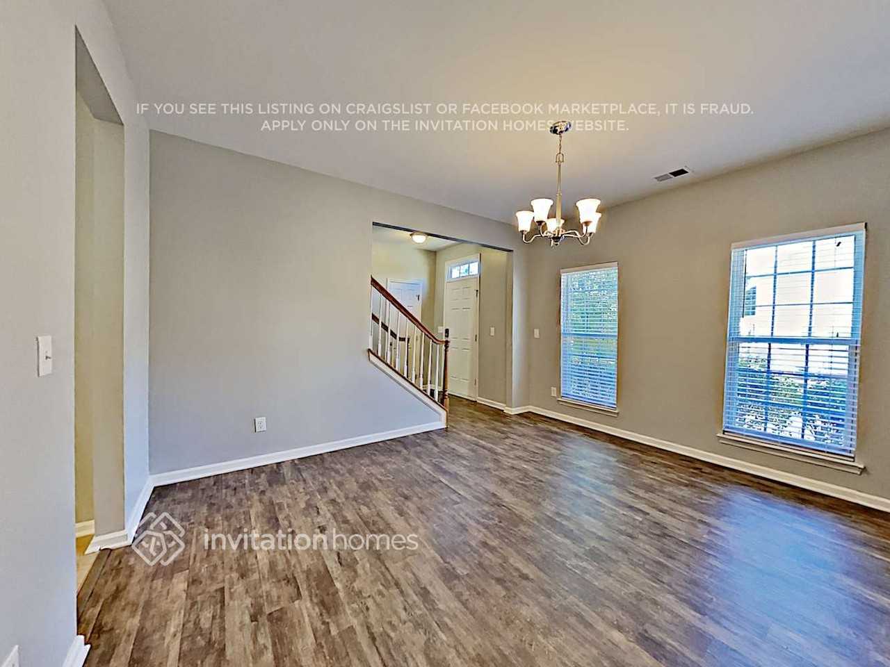 12145 Autumn Winds Ln - Photo 5 of 22