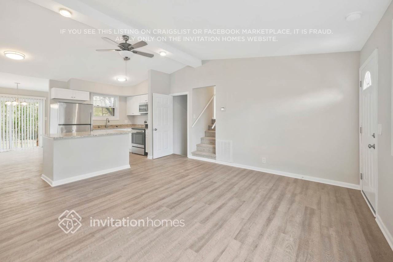 6009 Lopez Ln - Photo 4 of 21