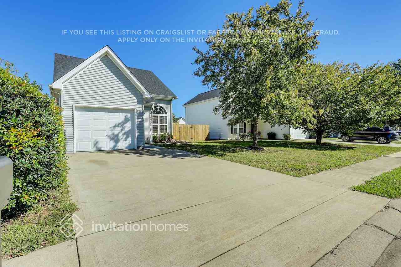 5038 Nina Marie Ave - Photo 3 of 27