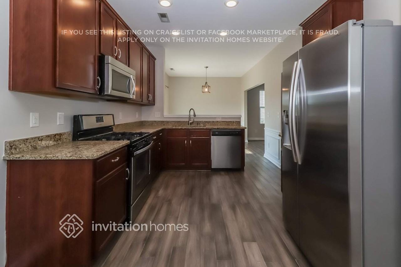 12425 Bending Branch Rd - Photo 6 of 18