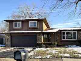 featured image of 22847 Redwood Dr