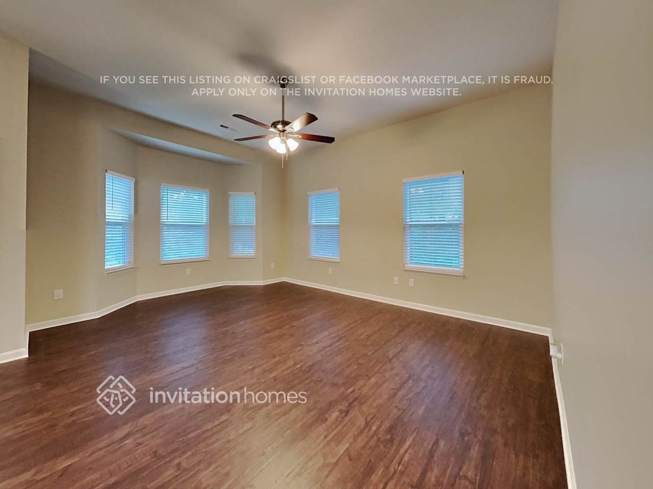 8216 Kerrybrook Cir - Photo 3 of 18