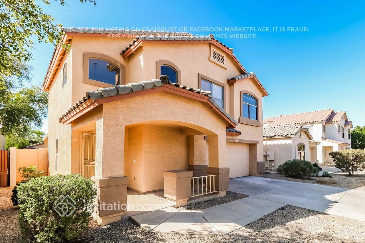 12883 W Windsor Ave - Photo 2 of 14