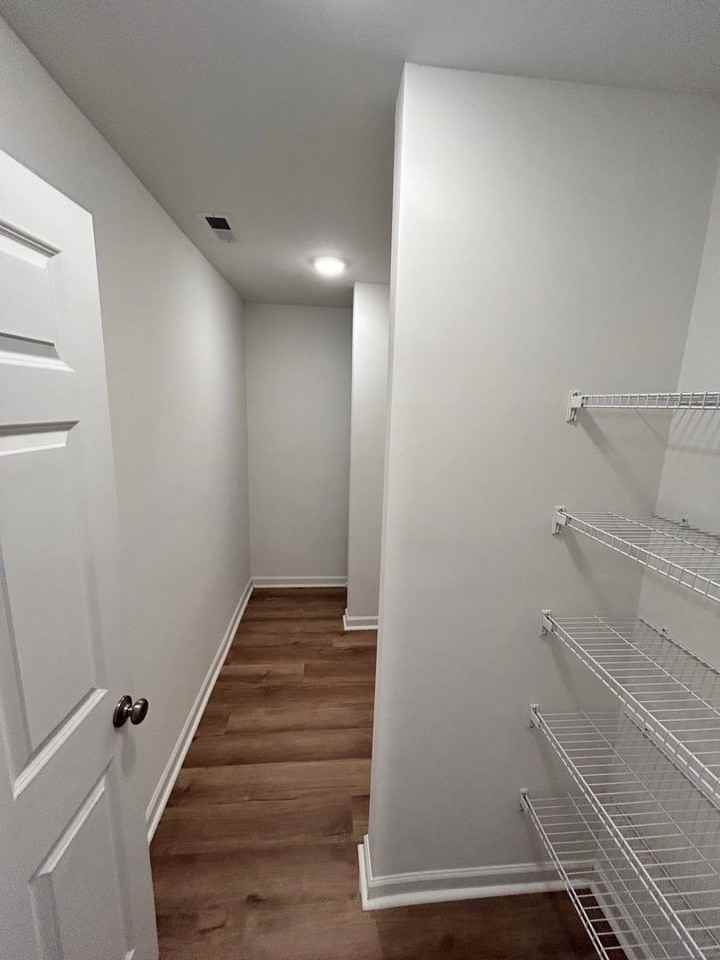 1625 University Park Dr - Photo 5 of 12