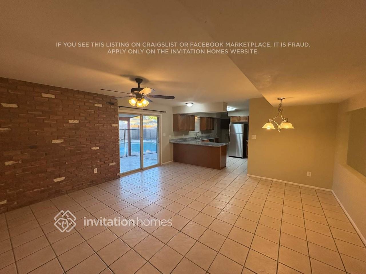 4220 W Mission Ln - Photo 3 of 15