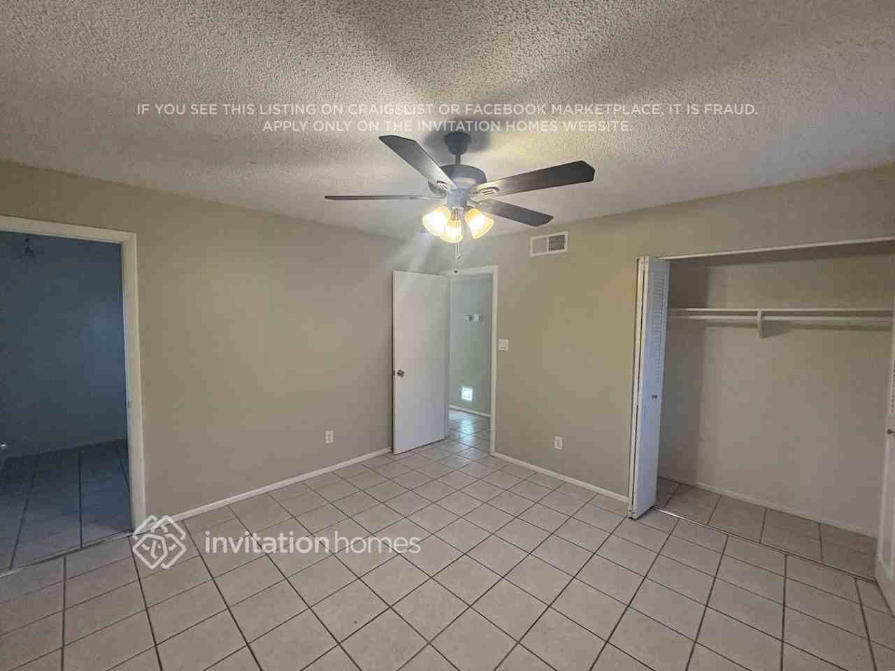 4220 W Mission Ln - Photo 6 of 15