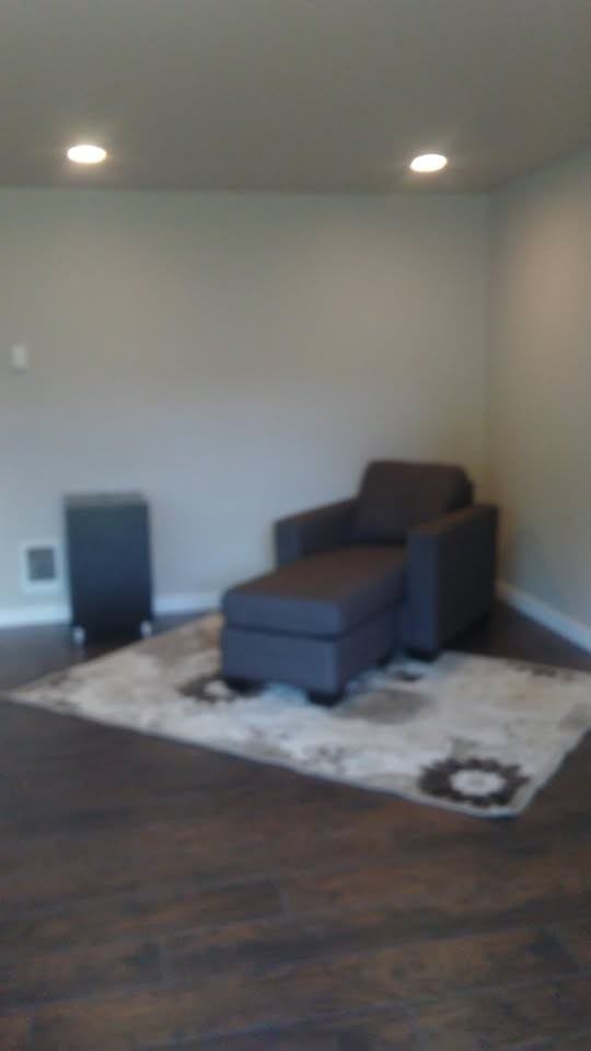 6807 Lakewood Dr W #10 - Photo 7 of 7