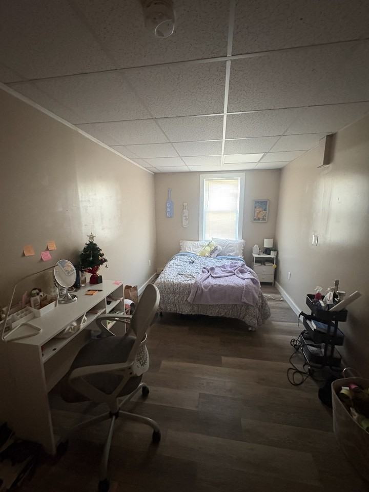 1185 N Pleasant St #A - Photo 6 of 10