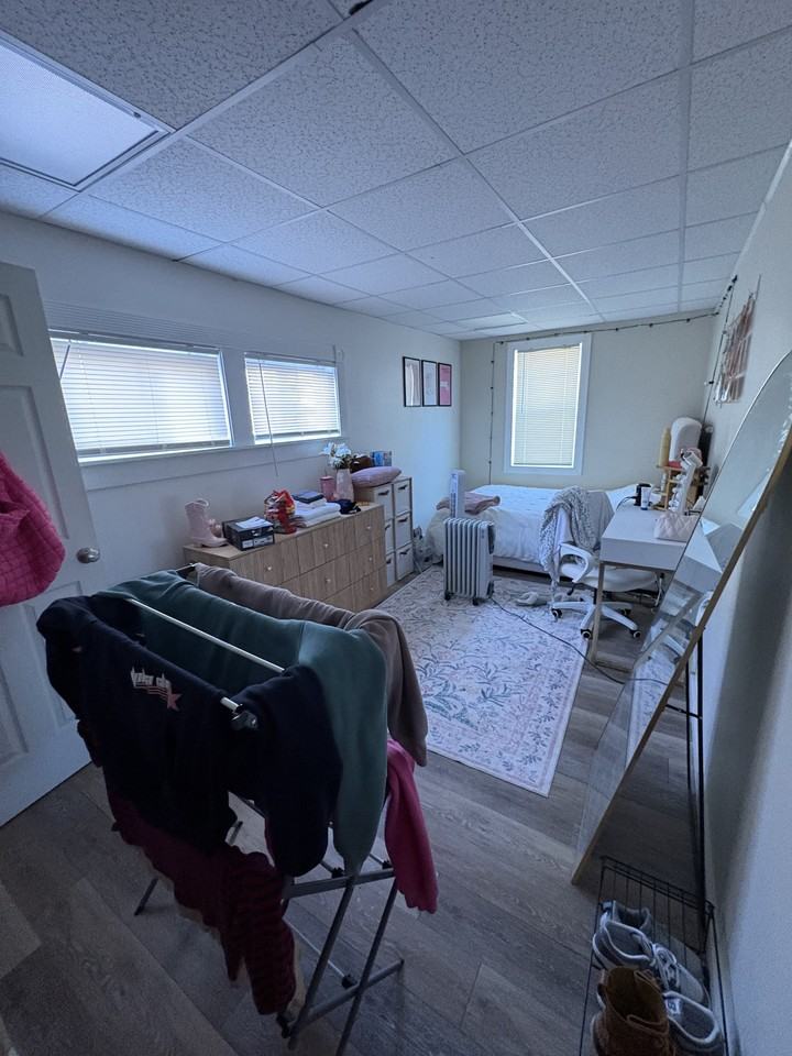 1185 N Pleasant St #A - Photo 7 of 10