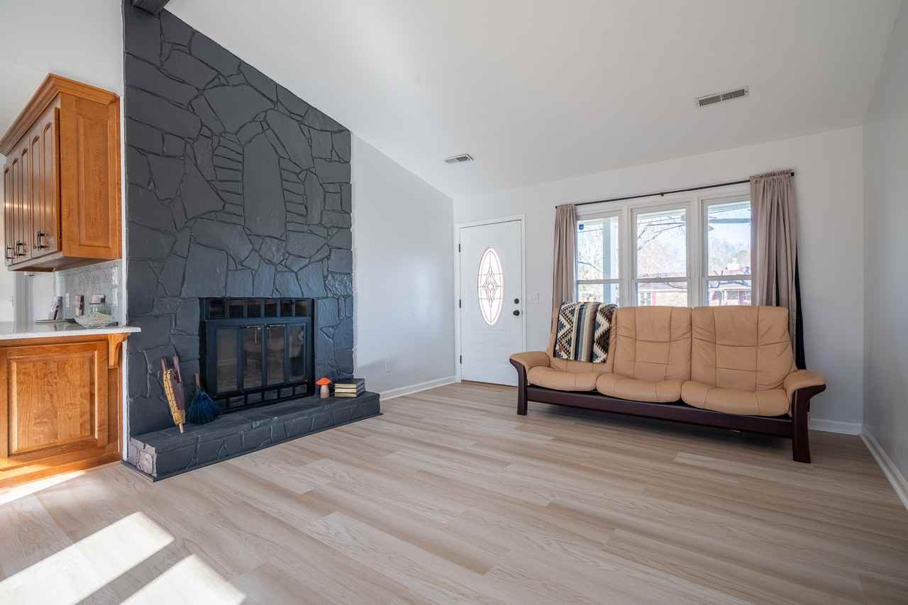 110 Peabody Rd #1 - Photo 6 of 32