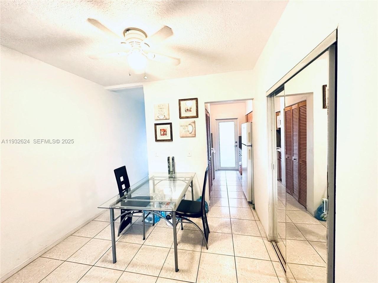 1560 Ne 127th St #203 - Photo 7 of 21