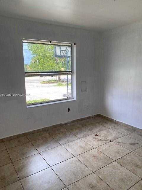 2746 Johnson St #W - Photo 7 of 15