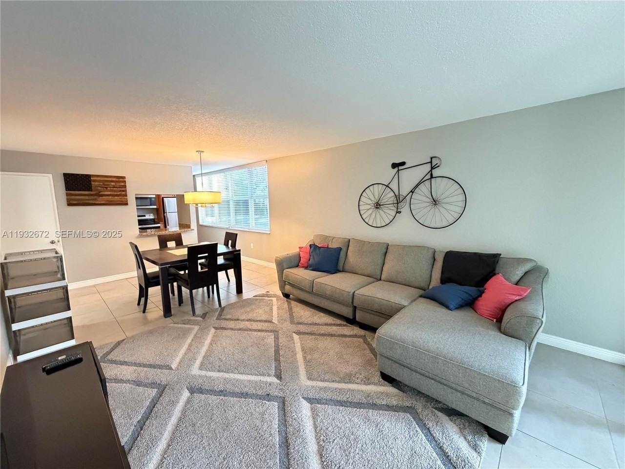 9491 Evergreen Pl #201 - Photo 5 of 33