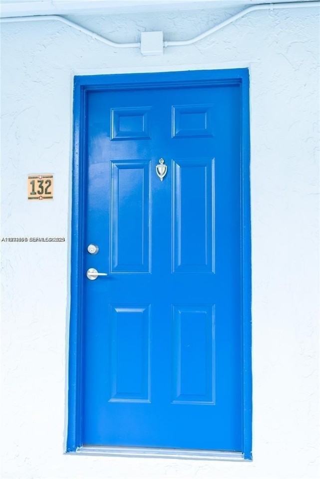 9460 Fontainebleau Blvd #132 - Photo 5 of 17