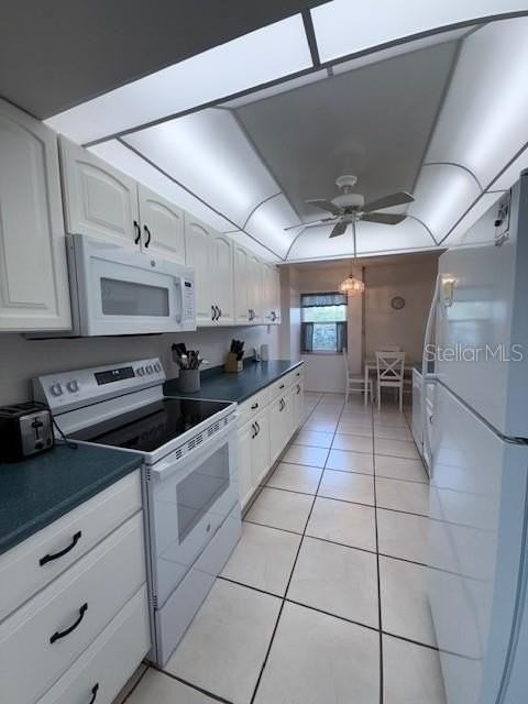 19 Whispering Sands Dr #106 - Photo 6 of 34