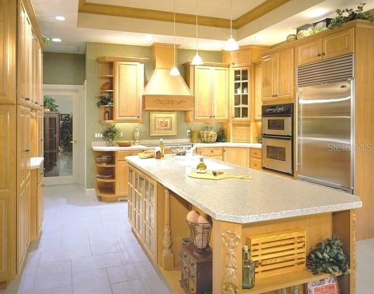 811 W Henry St - Photo 6 of 22