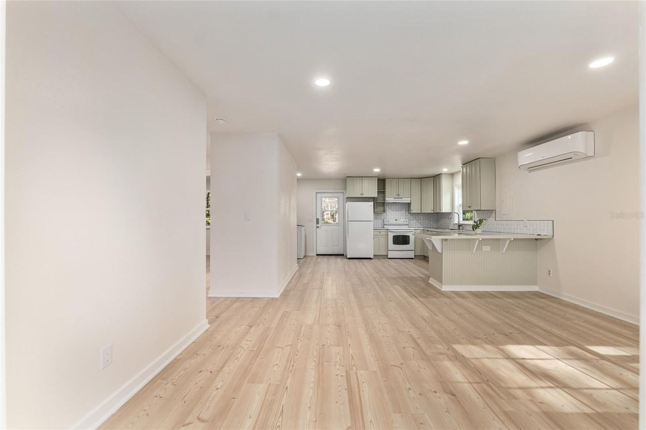 18124 Sw 75th Ave - Photo 7 of 50